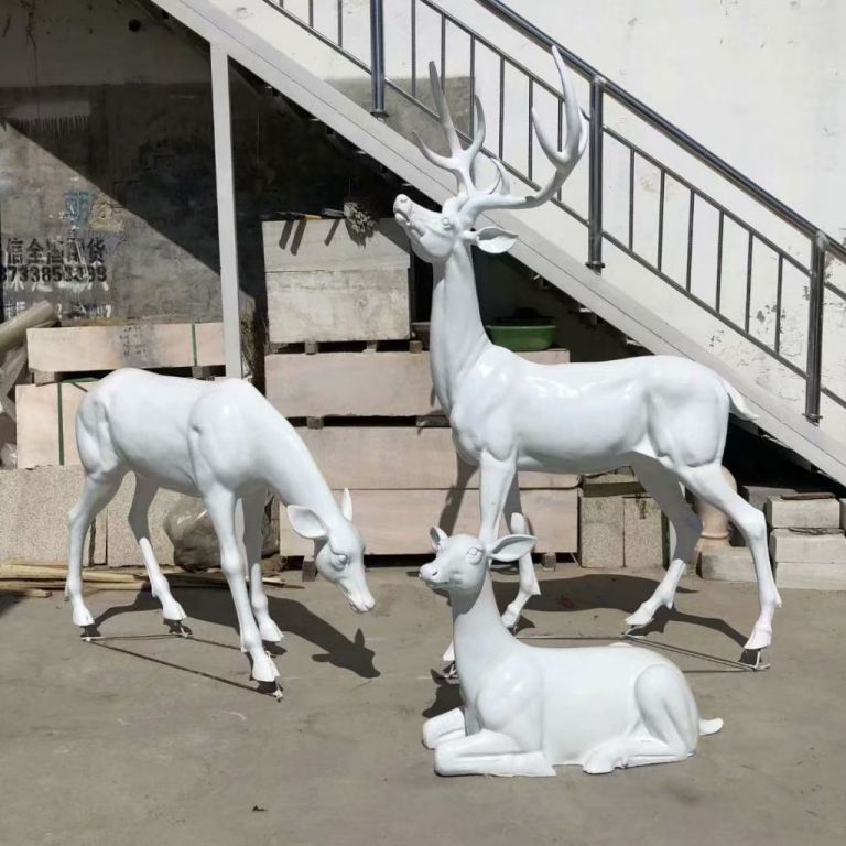 白色小鹿3 白色小鹿3